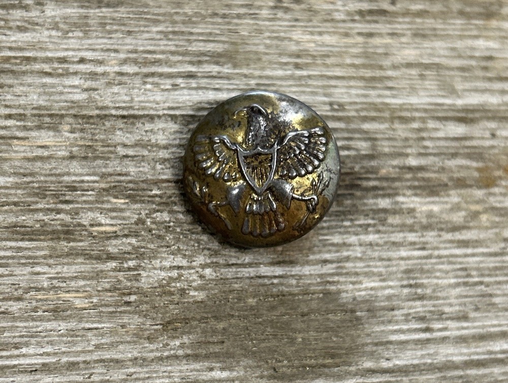 1866 To 1897 US Army Eagle and Shield Uniform Button