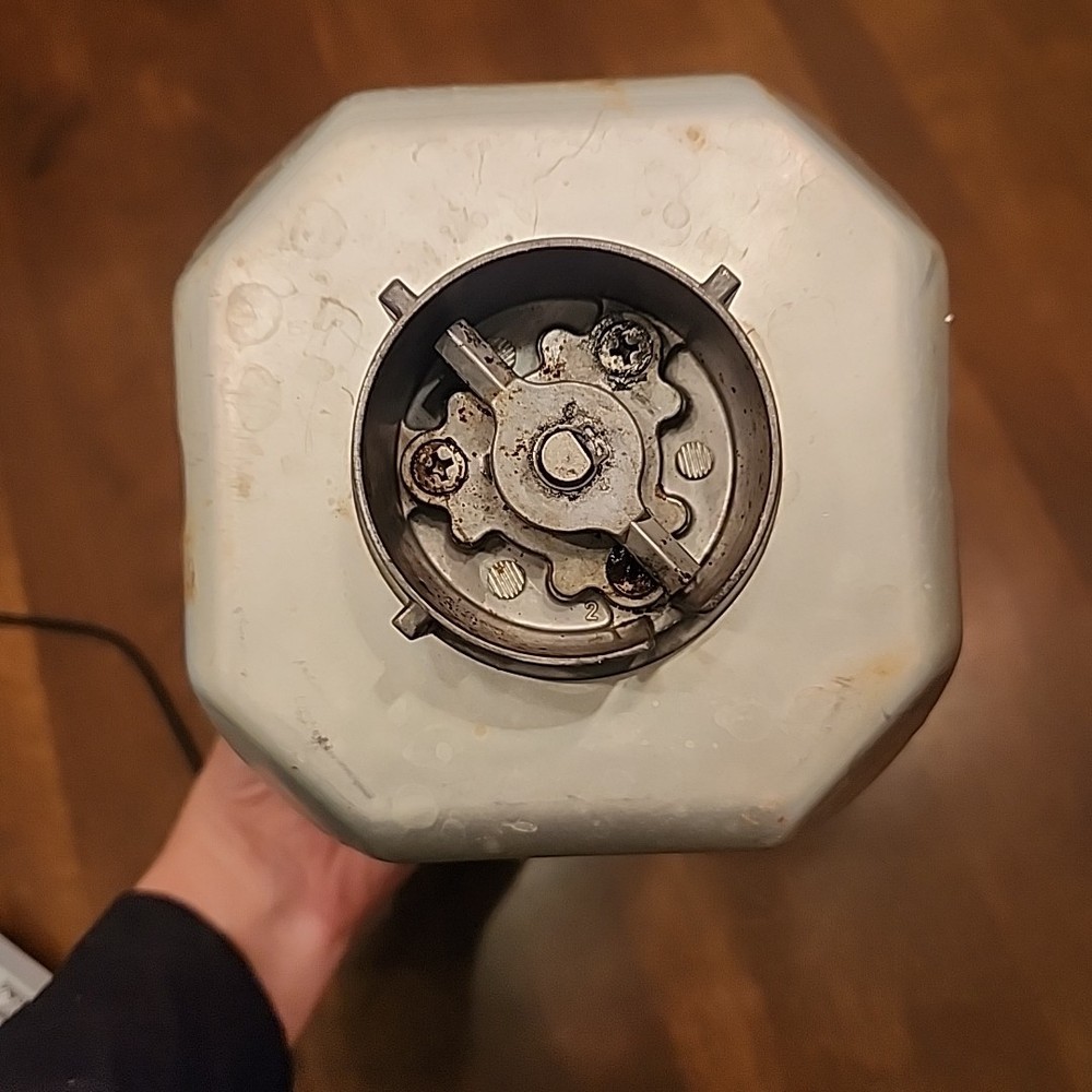 OEM Breadman Pan & Paddle Model TR-600 2lb Bread Maker Part Replacement