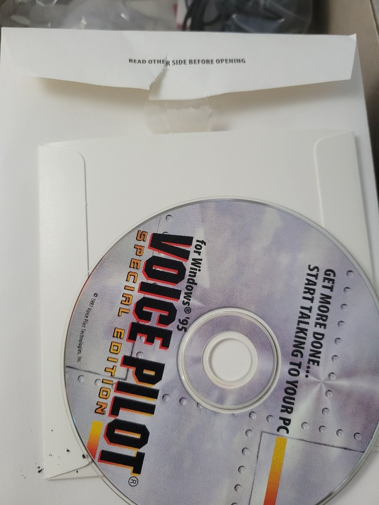 Voice Pilot Computer Dictation Typing Software Windows Vintage CD Headset