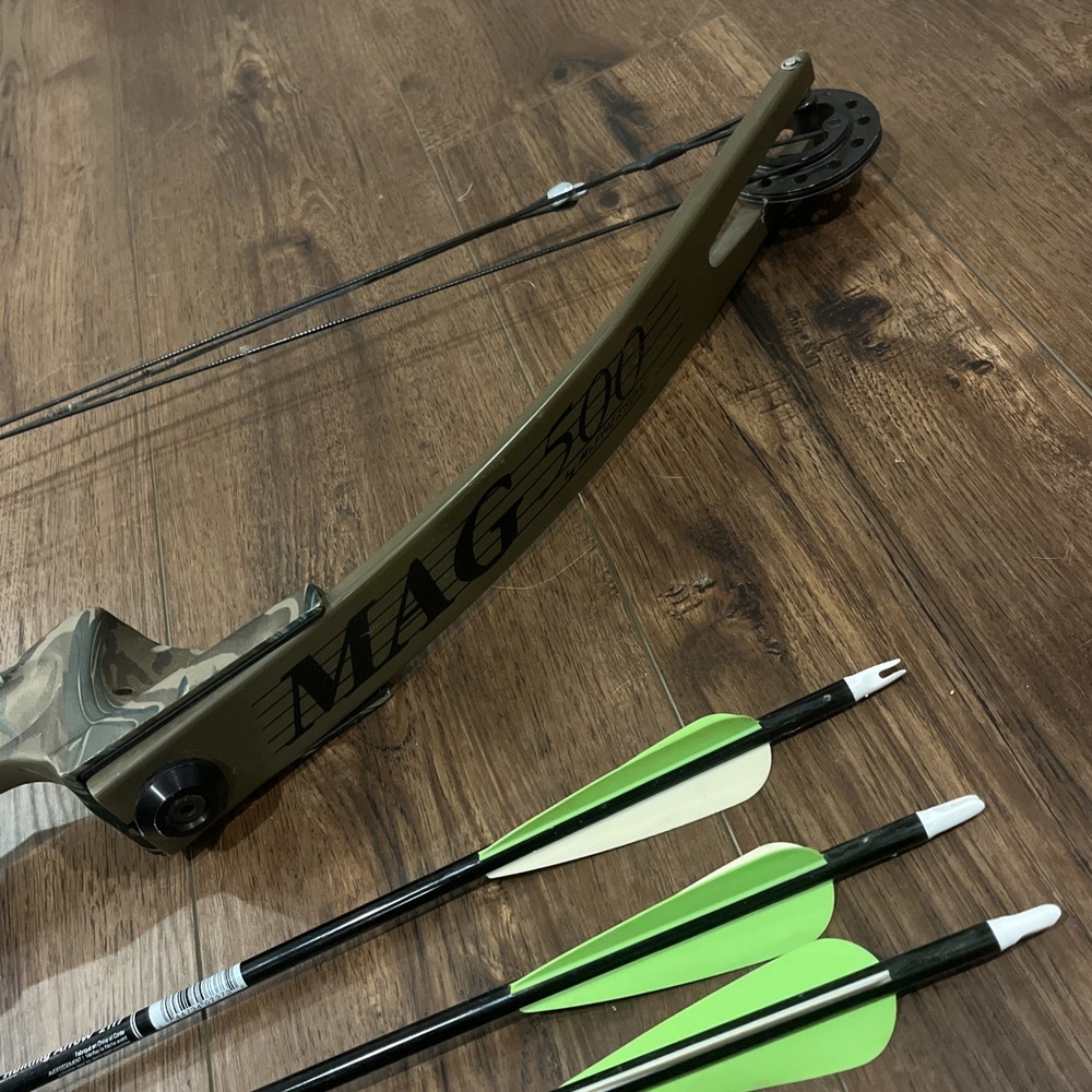 McPherson Compound Mag 500 Bow With Arrows