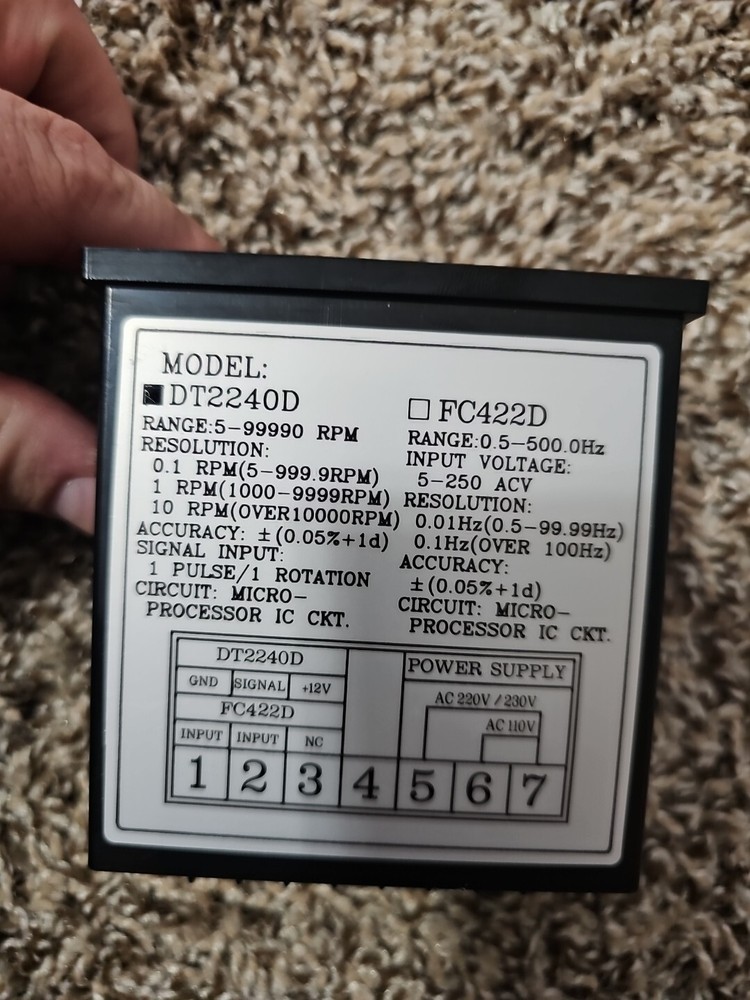 EXTECH 461950 1/8 Din Panel Tach 5AY32