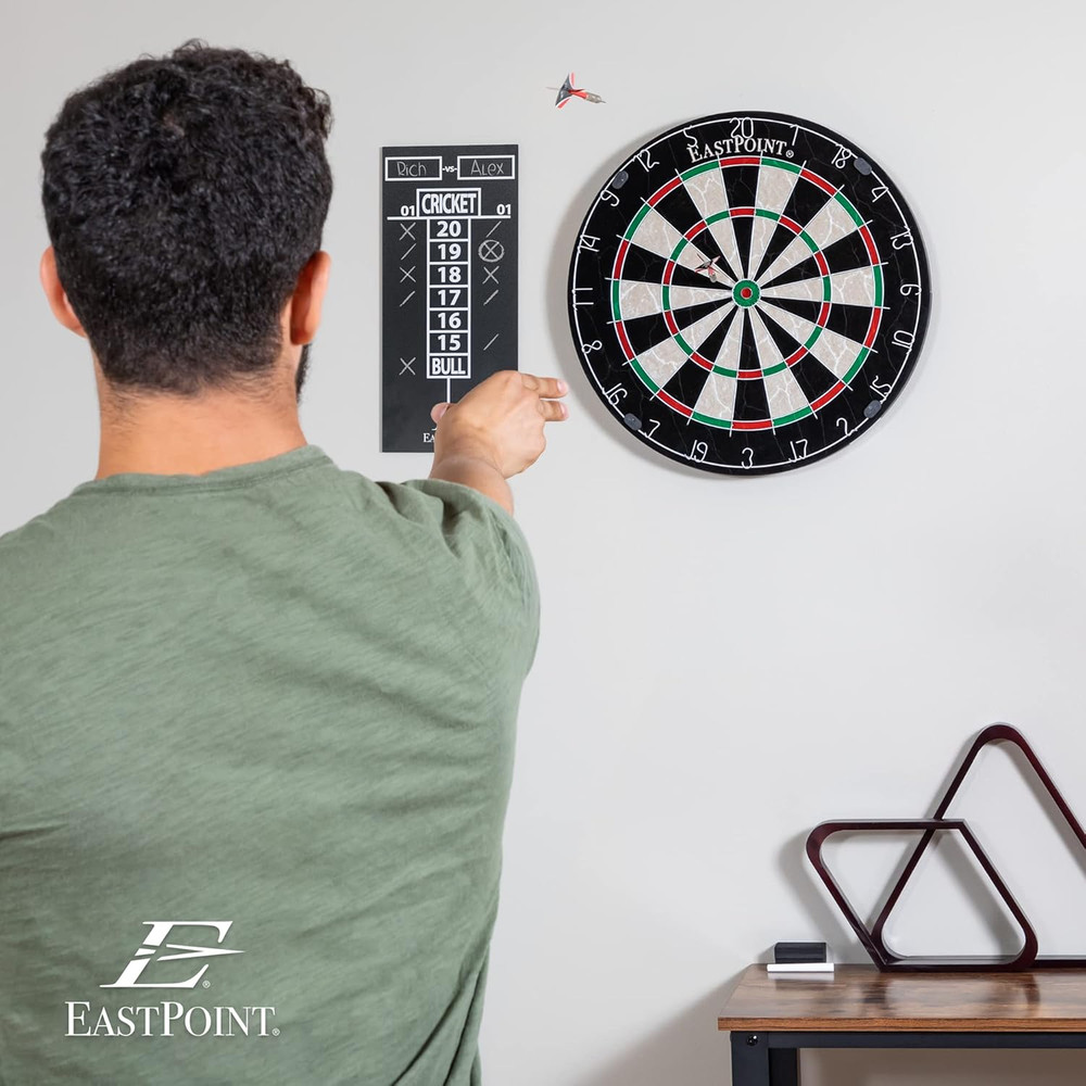 Dartboard with Scoreboard Set - Includes 3 Darts