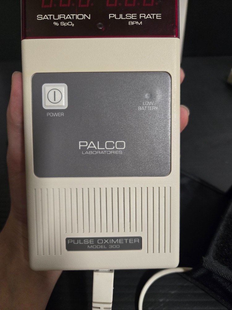 Palco Labs Pulse Oximeter Model: 300 (JK)