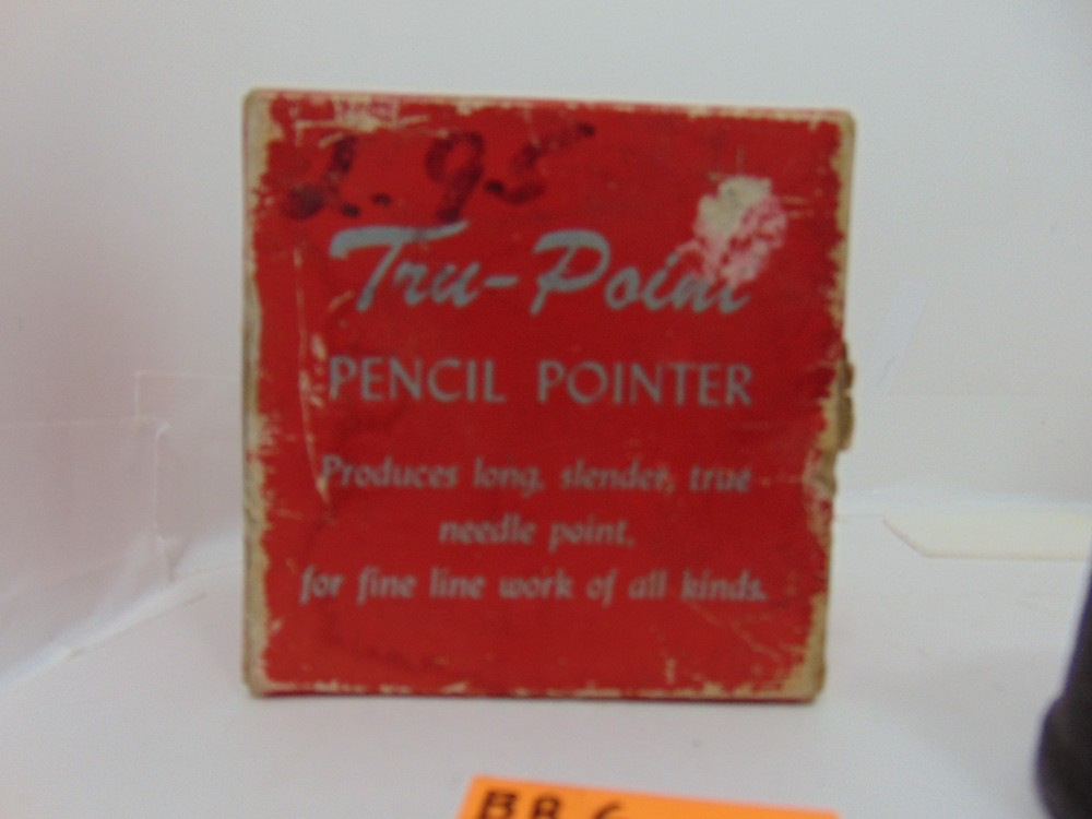 Vintage Tru-Point Draftsman's Pencil Pointer Lead Sharpener with Original Box