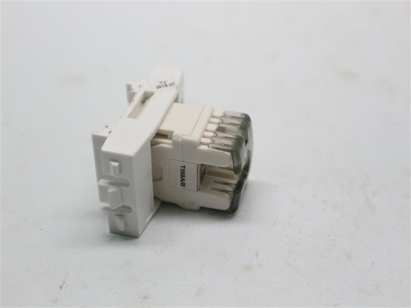 Lot 2pcs Schneider 8431SRJ6_WE 8431SRJ6WE Data Outlet Module with Shutter