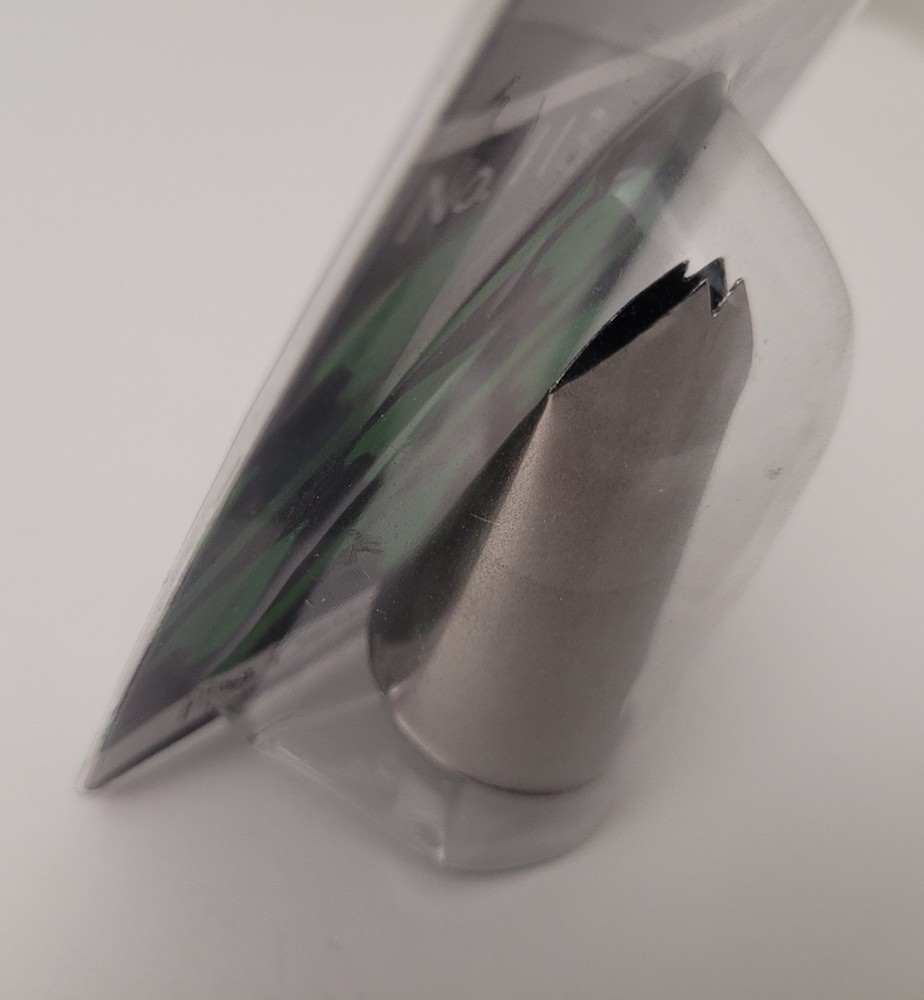 Jem Drop Leaf Nozzle Decorating Tip # 113 Pipe Create Decorate