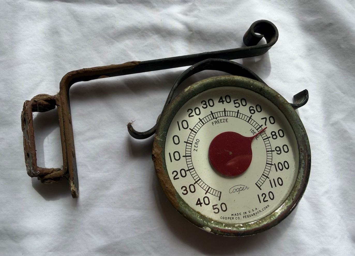 Vintage Outdoor Metal Thermometer Cooper 1950s Freeze Ideal Zero Pequabuck Conn