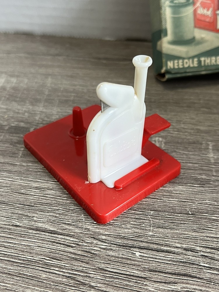Vintage Witch Automatic Needle Threader made in Western Germany