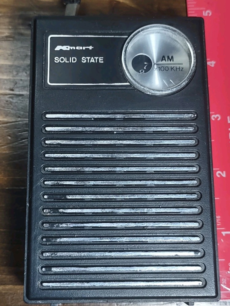 Kmart Solid State AM Transistor Pocket Radio Model 06-31-09
