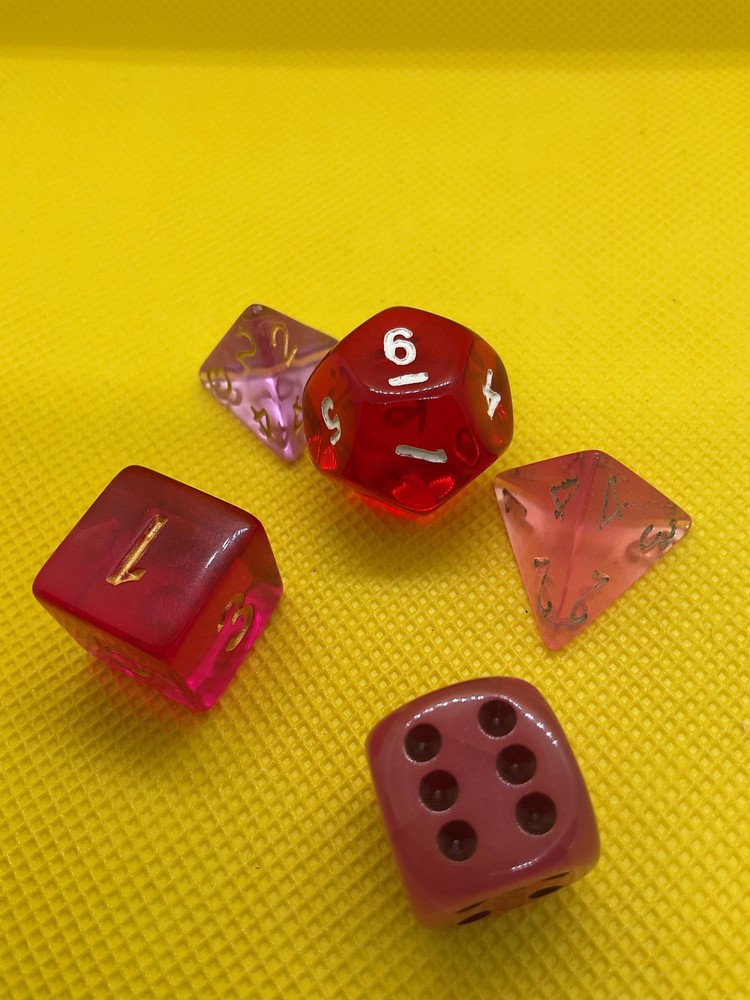 Pink Red Translucent 5pc Polyhedral Dice Set D4 D4 D6 D6 D10 Tabletop Gaming