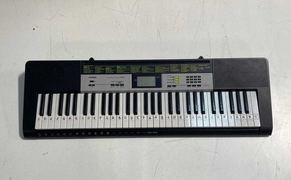Casio 61 keys Electronic Keyboard