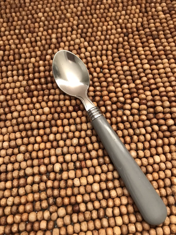 Gibson? Stainless GREY Plastic TEASPOON 6” EUC