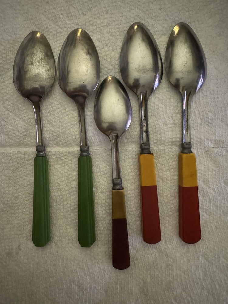 Vintage Butterscotch Red Two Tone Bakelite Handle Flatware 11 Piece
