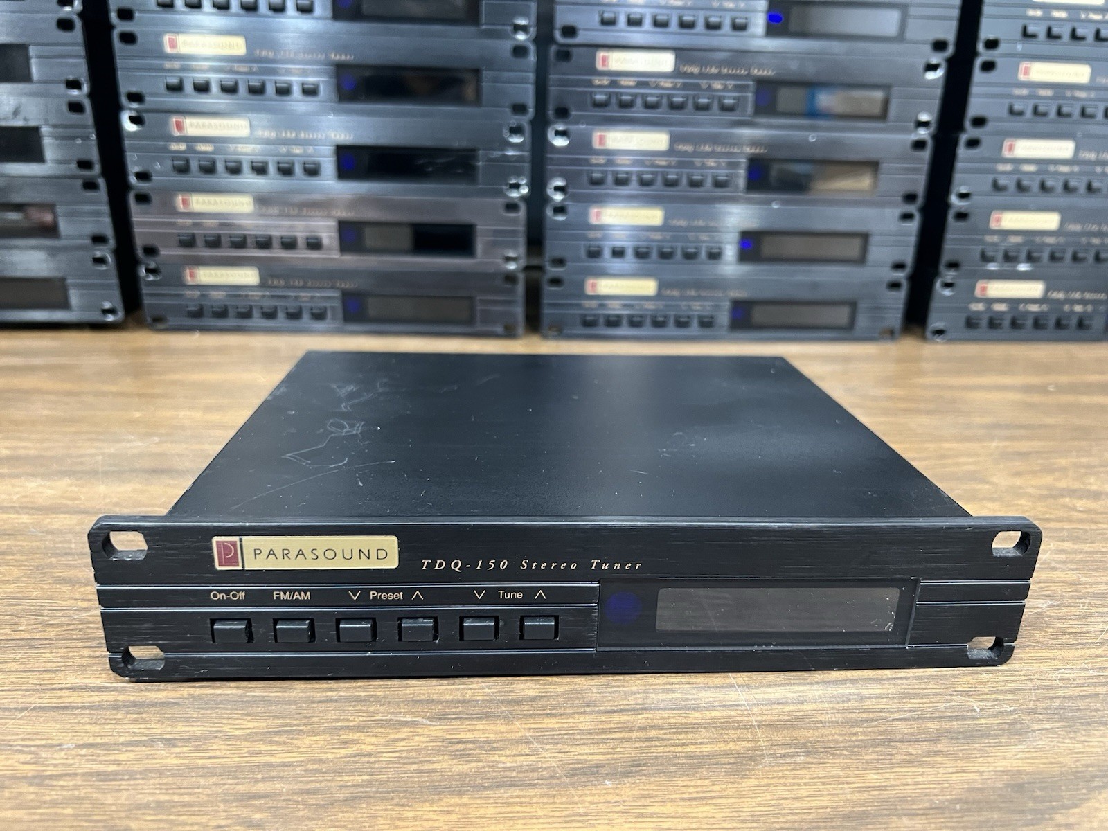 Parasound TDQ-150 Stereo tuner Working ( PRICE FOR 1 UNIT ONLY )