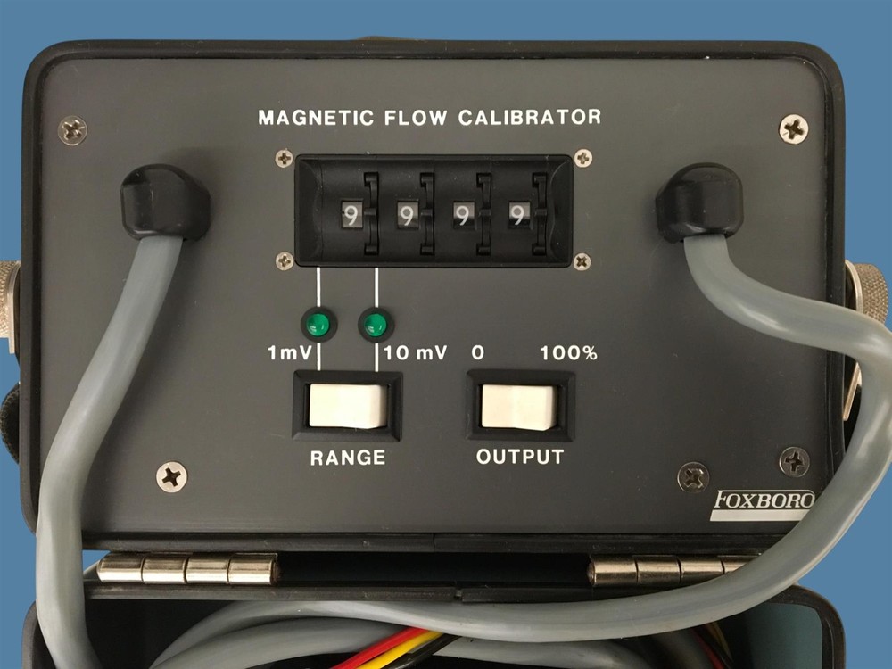 Foxboro 896CAL Magnetic Flow Calibrator