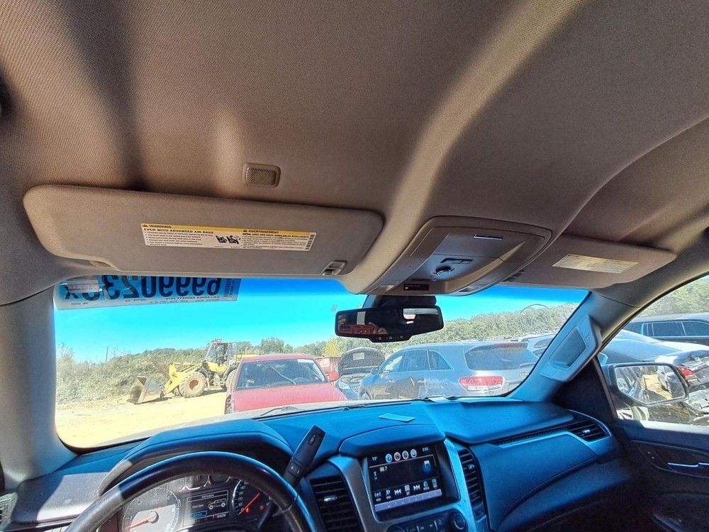 SUBCHEV15 2016 Glove Box 4834147