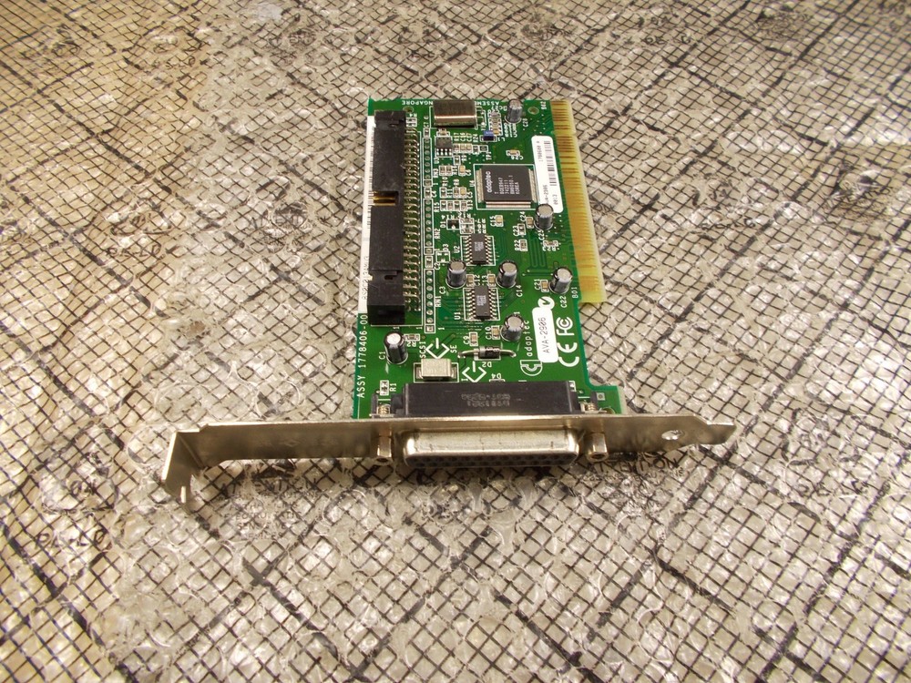 Adaptec AVA-2906 50 Pin SCSI PCI Controller Card