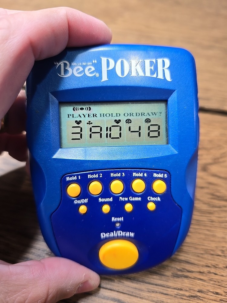 Bee Blackjack Poker Casino Electronic Handheld Games 2003 Techno Source Vtg Work