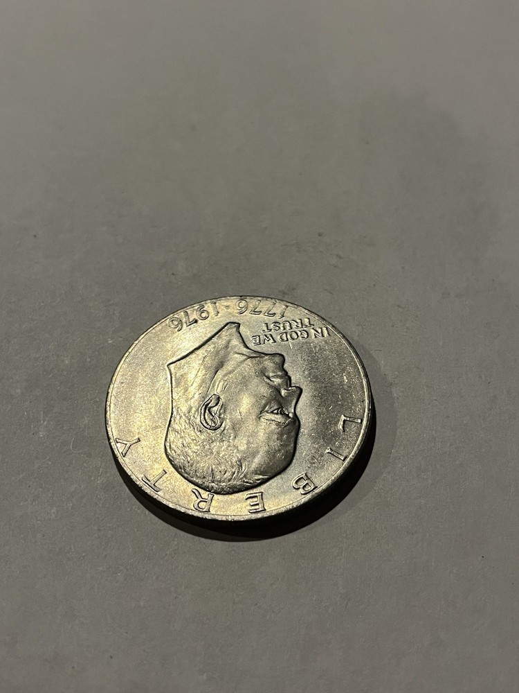1976 1776 One dollar coin No mint Mark