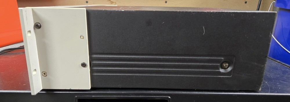 Fostex D-5 Professional Digital Master Recorder. READ DESCRIPTION