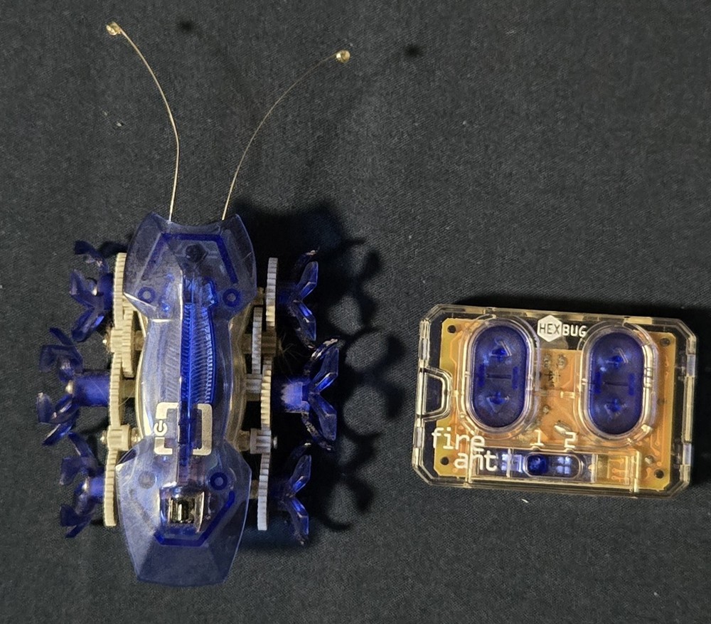 HEXBUG Blue Fire Ant Micro Battle Robot Discontinued