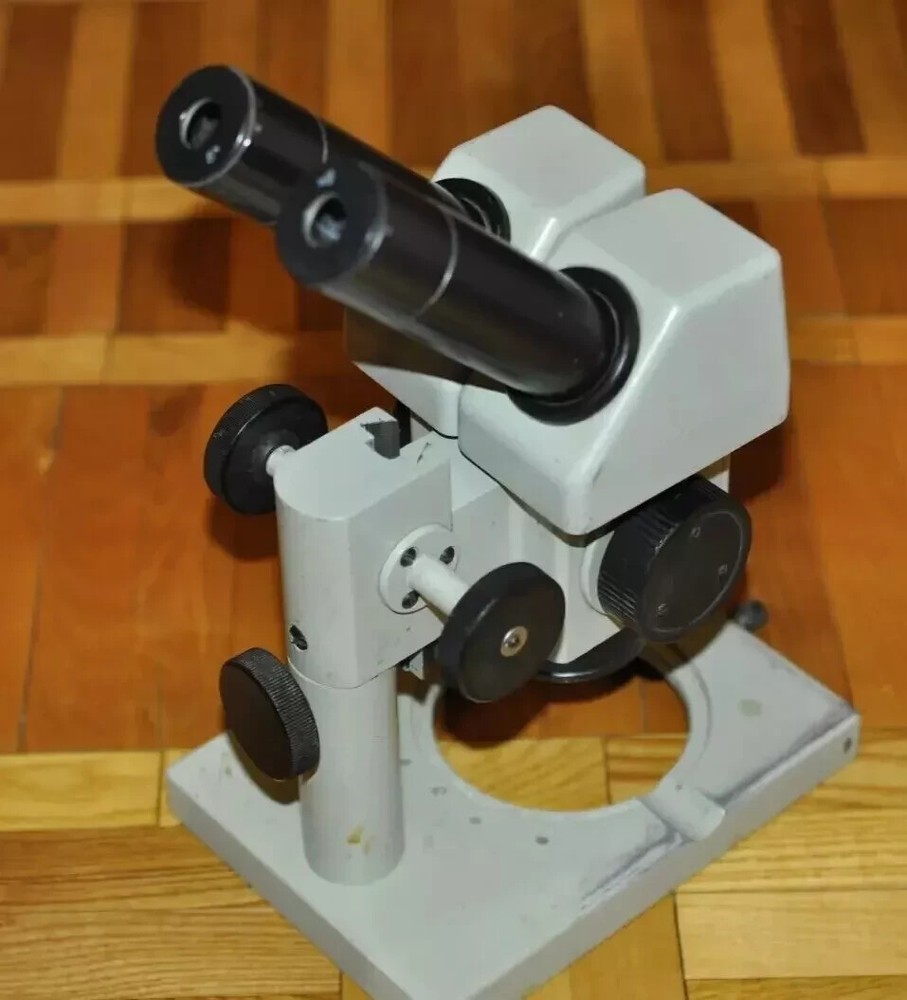 Vintage MICROSCOPE Stereoscopic Binocular MBS-9 LOMO soviet