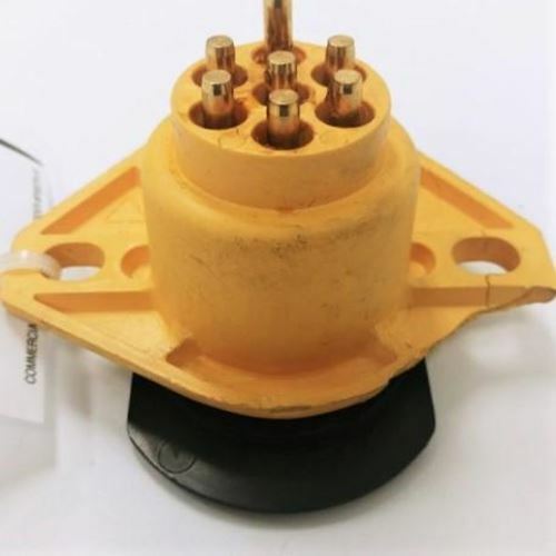 Phillips ISO Socket P/N: PHI16-7422 *Broken Plastic*