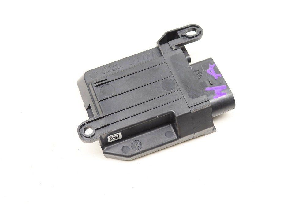 2022-2024 AUDI E-TRON GT - Front Right SEAT Occupant Detection Module