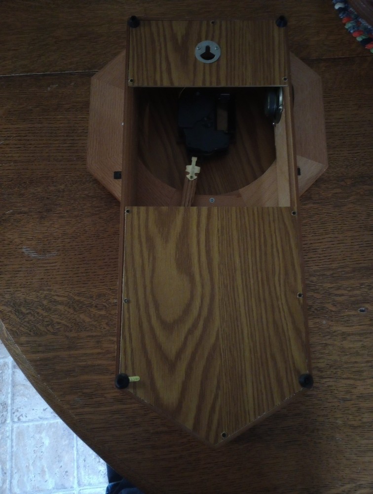 Hour Town Regulator Clock (Untested) Needs Some Cleaning)