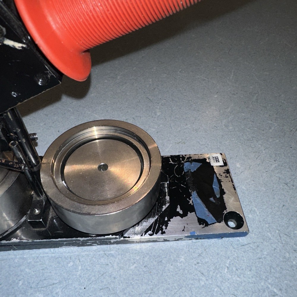 Tecre Model 200 Round Button Making Machine READ DESCRIPTION!!!!