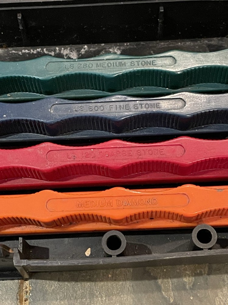 Lansky 4-Stone Sharpening System One Stone Missing