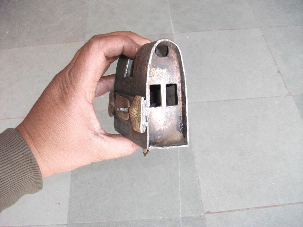 Vintage Iron Engraved Brass Fitted Handcarfted Solid Padlock