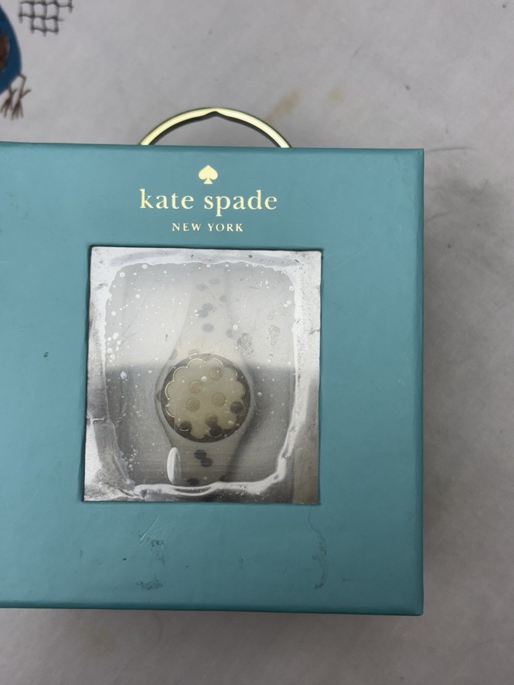 Kate Spade New York Scallop Activity Tracker
