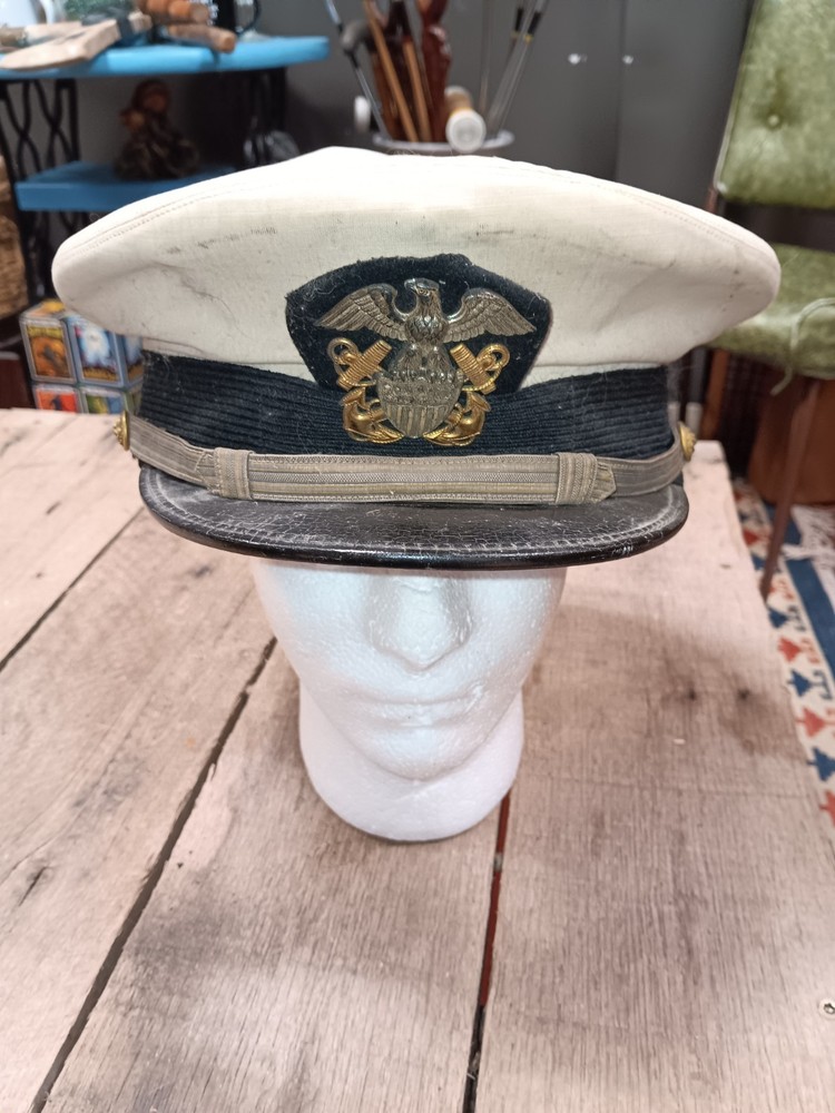U.S. Navy Officer Combination Cap — Naval Uniform Service (Named)