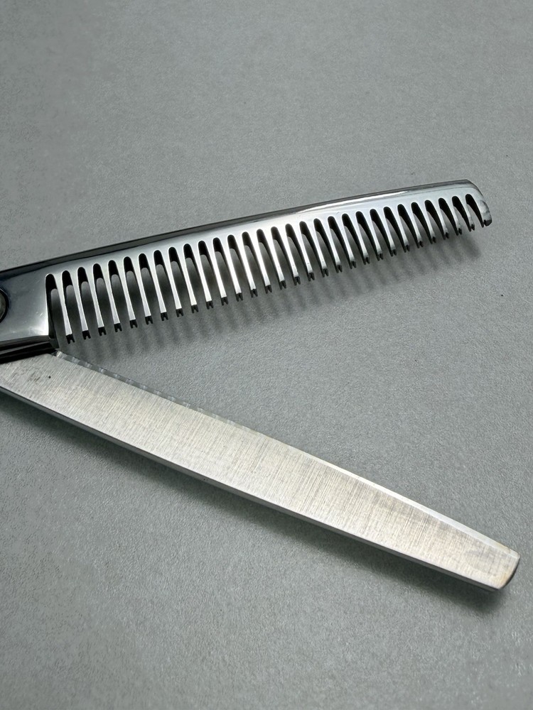 Smith Chu Thinning Shears Ruby Accent Professional