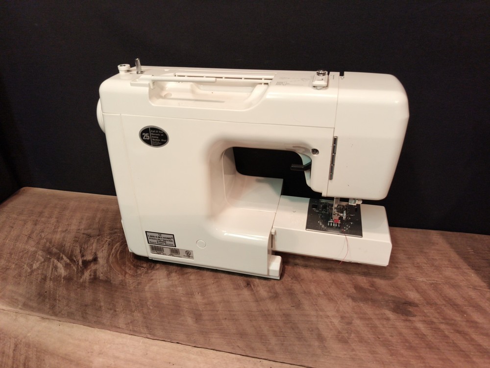 Kenmore Sewing MACHINE model 385.16126200