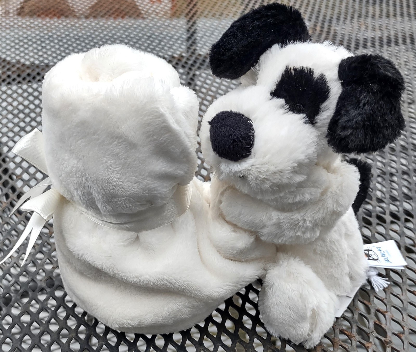 NEW/NWT Jellycat Bashful Cream & Black Puppy Dog Soother 6" Security Blanket