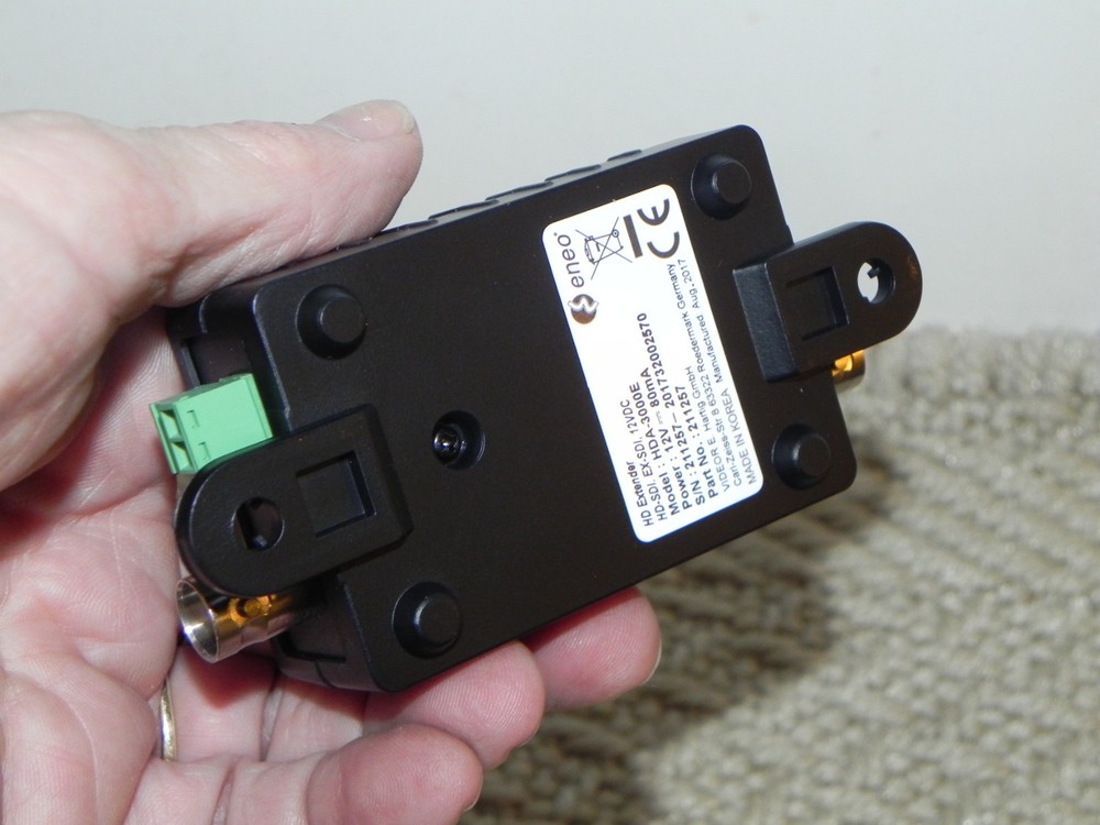 ENEO Security Extender 211257 HDA-3000E, Test pattern generator for HD-SDI