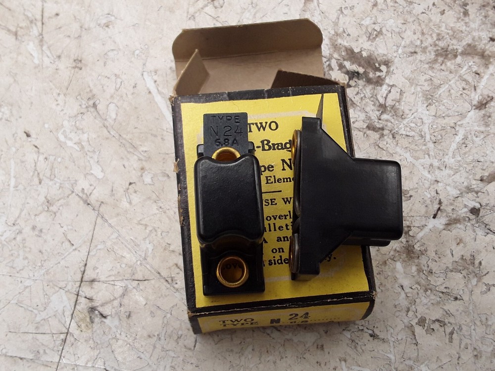 Allen-Bradley Manual A.C. Starting Switch