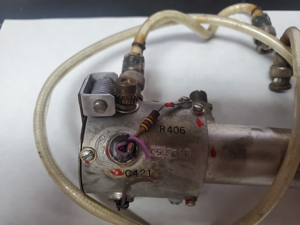 1960s US vintage UHF missile transmitter part with 1X JHS-5876 triodes 8133364