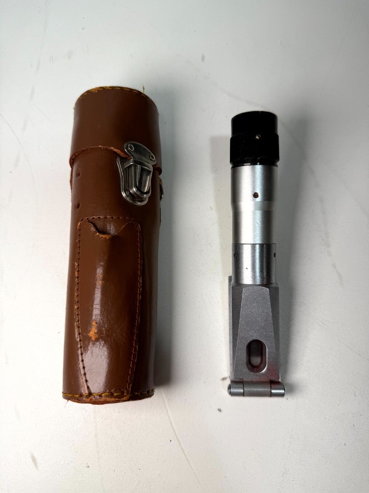 Lafayette 99-7036L Refractometer Silver Scientific Instrument with Leather Case
