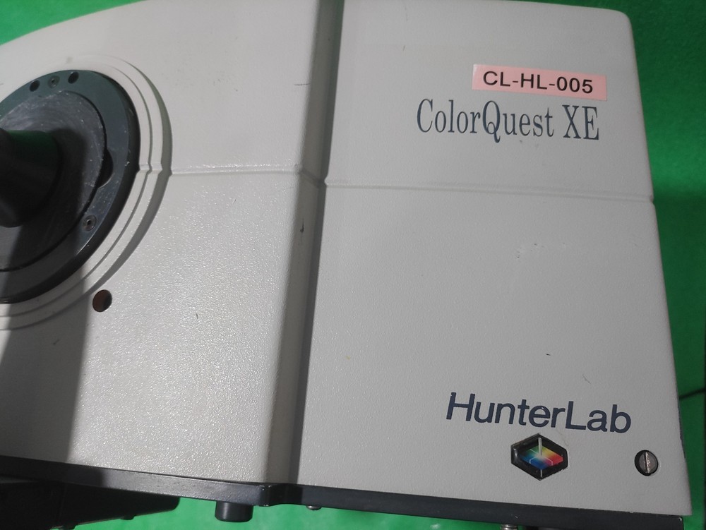 HunterLab ColorQuest XE Spectrophotometer .