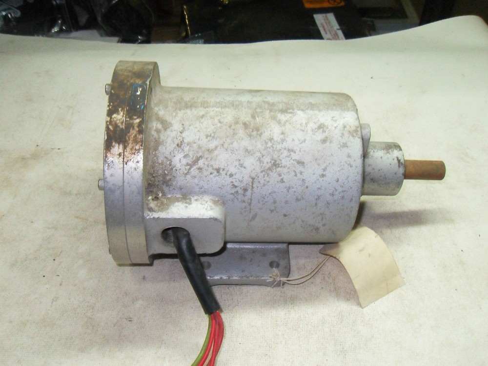 1 TRI-PYRAMID INDUSTRIAL MODEL 400 SPEED SWITCH