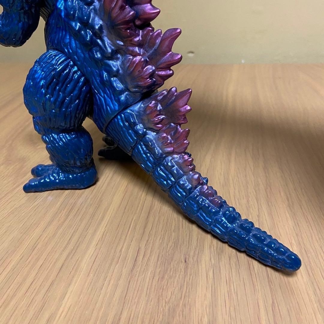 Video Fan Club Limited Edition M1 2000 Godzilla Soft Vinyl 5398 From Japan