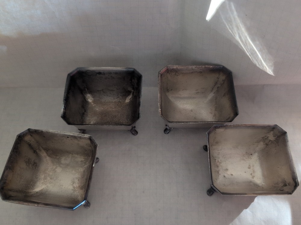 4- Footed Silverplated Candy Nuts Condiment Dishes