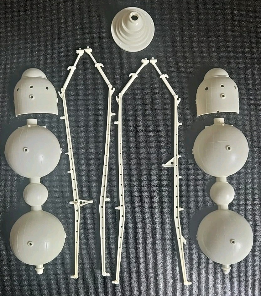 2 Glencoe Retriever Rocket/Lunar Lander 1/72 1/96 Model Kit Bundle- Open Started