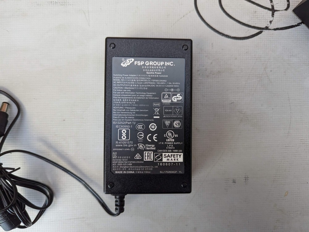 Polycom Pano Wireless Presentation Device 2201-29400-001