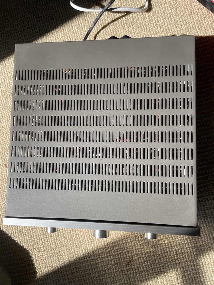 TEAC A-H500i Integrated Amplifier Fully Functional Excellent Condition