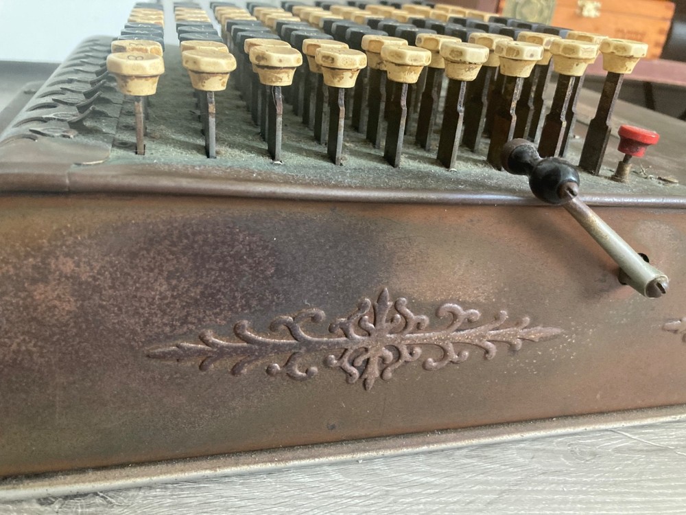 Antique Felt & Tarrant Comptometer Mechanical Adding Machine – Chicago, USA