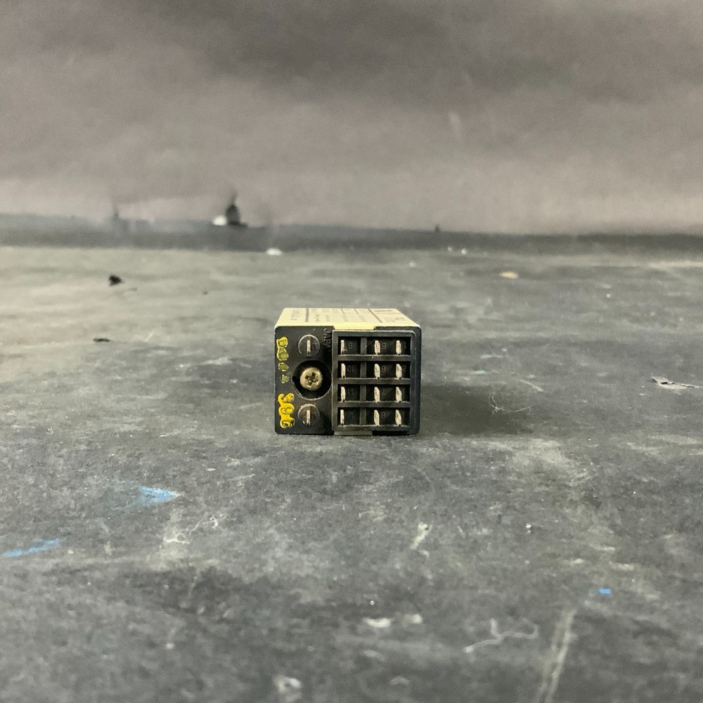 FUJI ELECTRIC ST7P-4 ON-Delay Relay Timer ($34)